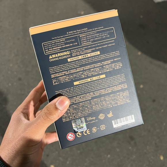 New sealed Cosbi Star Wars Ewok Mystery Plush Keychain Collection. - Picture 4 of 6